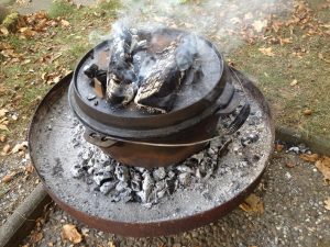 Ober- und Unterhitze für den Dutch Oven
