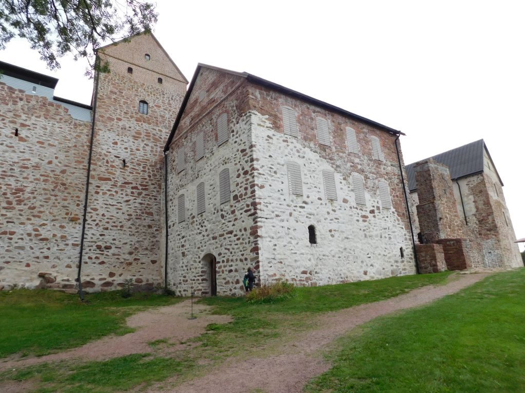 Der erste Blick auf Kastelholm nach dem Eingang