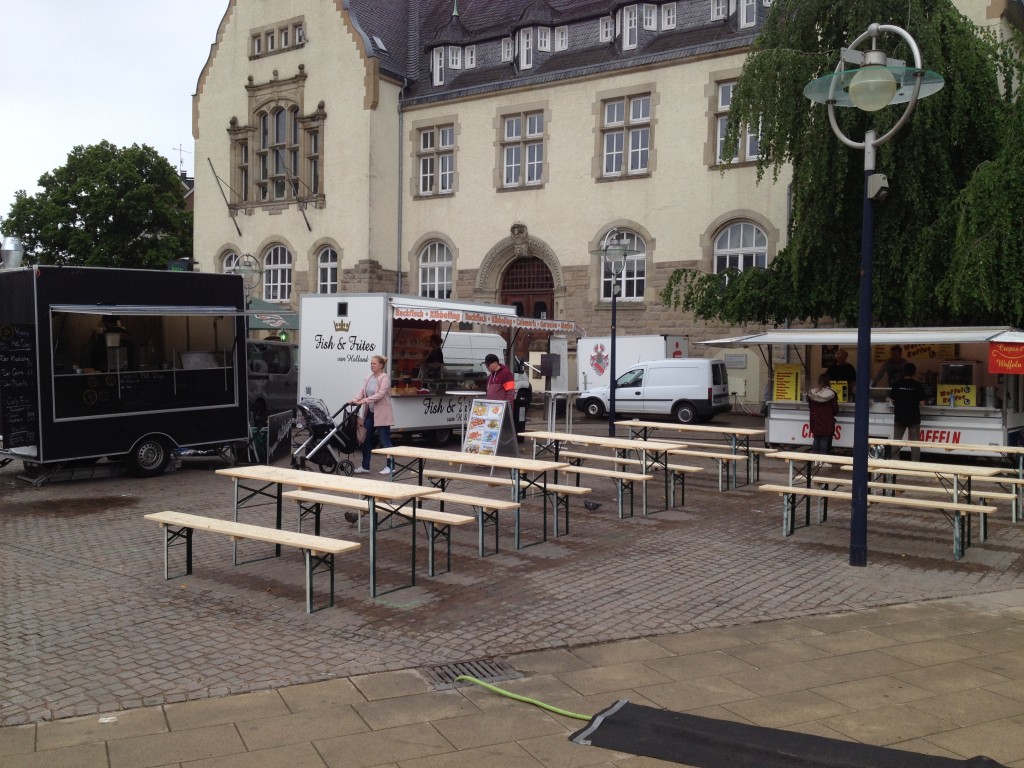 Fressmeile beim Familientag Aplerbeck 2019 auf dem Marktplatz.