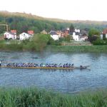 Drachenboot mit 47 Paddlern beim Wesermarathon 2019. Drachenboot mit 47 Paddlern beim Wesermarathon 2019.