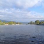 Die Sonne kommt durch, der Nebel geht, beim Wesermarathon 2019. Die Sonne kommt durch beim Wesermarathon 2019.