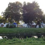 Heerlager direkt am Wassergraben von Schloß Strünkede